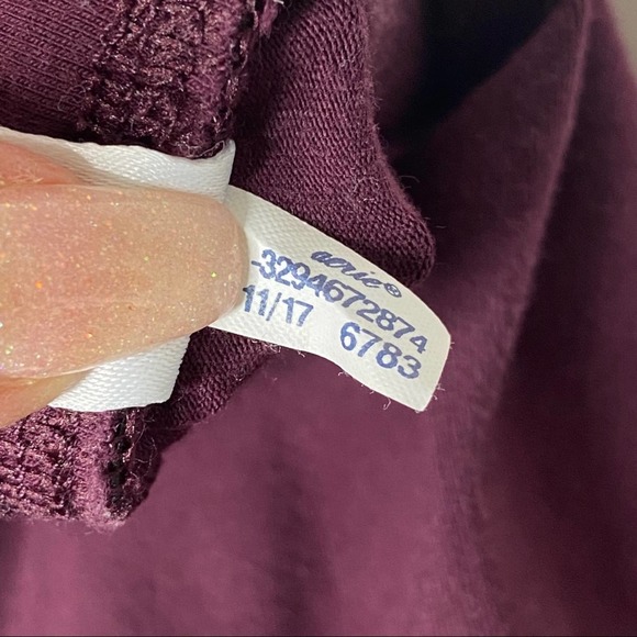 Aerie Maroon Chill Play Move Leggings Size Medium - Picture 6 of 8